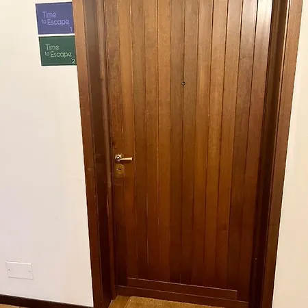 Time To Escape 2 *