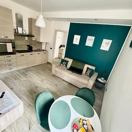 Апартаменты Time To Escape 2 Тирано